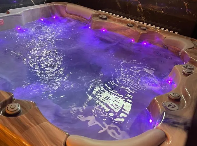 Апартаменты Mystique